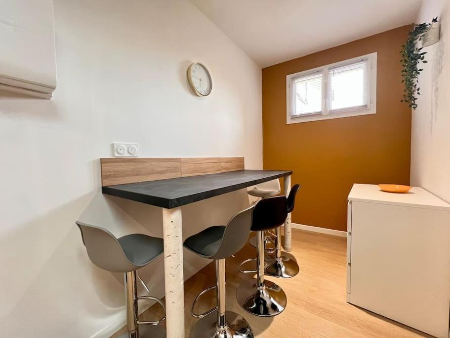 Maison La Feuilleraie N3-Standingmaison-Wifi-Proche Centre Ville-Property Rental Nm Fontenay-le-Comte Bagian luar foto
